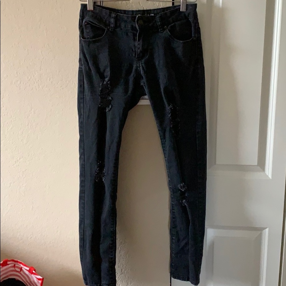 Black Ripped Jeans